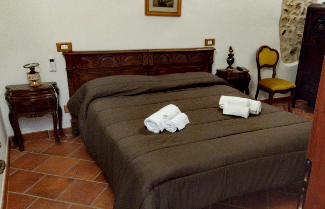 La Rupe Bed And Breakfast Norma Екстер'єр фото