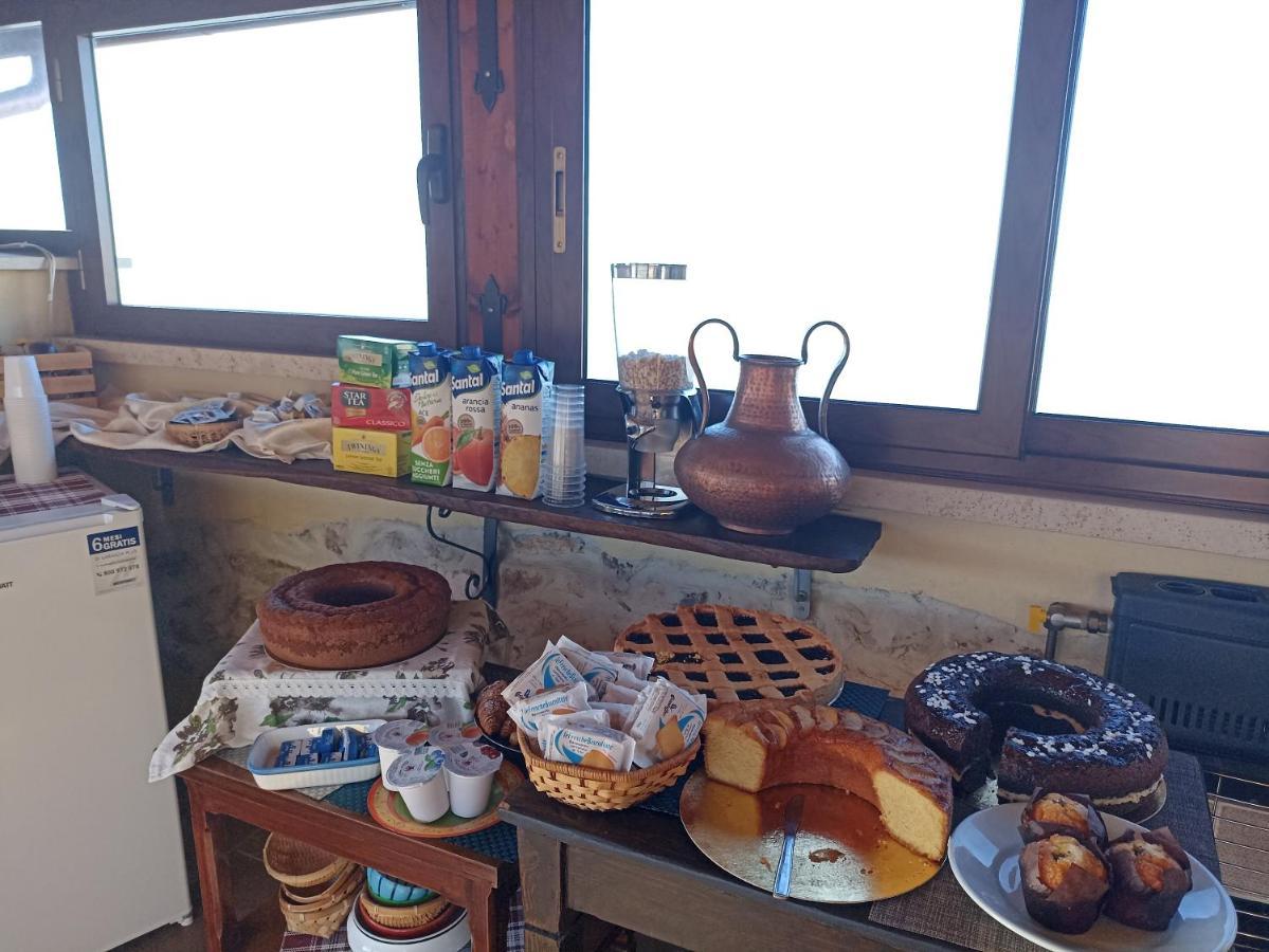 La Rupe Bed And Breakfast Norma Екстер'єр фото